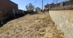 Descubre esta oportunidad de inversión en Rubí, en la tranquila zona de Can Ximelis. Se ofrece un terreno urbanizable en venta de 600 m2, con 16mts. de fachada, ideal para desarrollar el proyecto que siempre has imaginado.