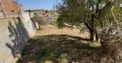 Descubre esta oportunidad de inversión en Rubí, en la tranquila zona de Can Ximelis. Se ofrece un terreno urbanizable en venta de 600 m2, con 16mts. de fachada, ideal para desarrollar el proyecto que siempre has imaginado.