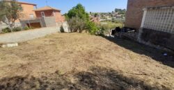 Descubre esta oportunidad de inversión en Rubí, en la tranquila zona de Can Ximelis. Se ofrece un terreno urbanizable en venta de 600 m2, con 16mts. de fachada, ideal para desarrollar el proyecto que siempre has imaginado.