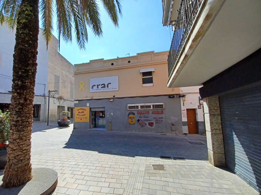 RUBI: Edificio en pleno Centro de Rubí de