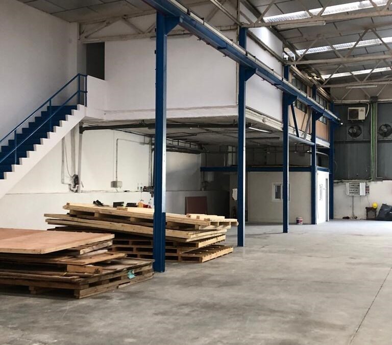 alquiler naves y oficinas en Rubí