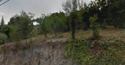 ¡Oportunidad de inversión en Rubí! Se encuentra disponible un terreno en venta en la tranquila urbanización de Castellnou i Can Mir. Con una superficie de 590 m2, Fachada de 15m. a dos calles. Sup. edificable 40%. este terreno es edificable, lo que brinda la posibilidad de construir la vivienda aislada que siempre has deseado.