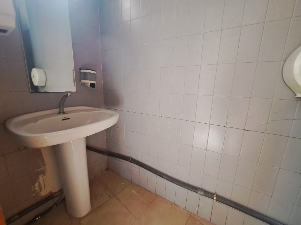 SANT CUGAT: Local situat a Ramba del Celler.