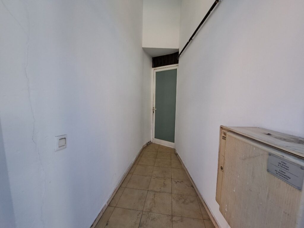 SANT CUGAT: Local situat a Ramba del Celler.