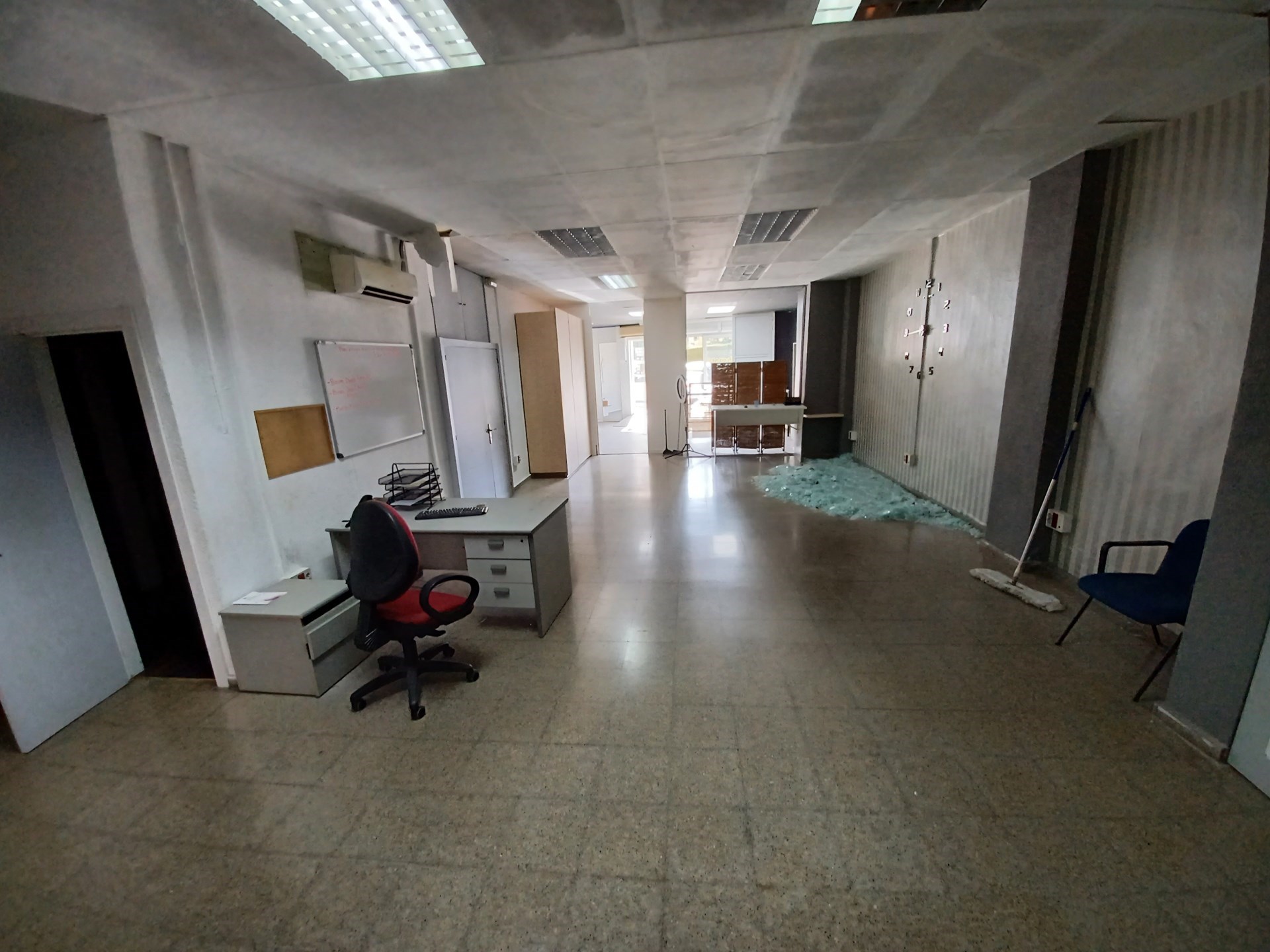 Local Llogat a prop del Mercat de Rubí.