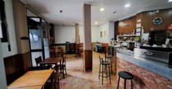 Oportunitat única de negoci en funcionament com a bar-restaurant totalment muntat en local de 282 m2 al polígon industrial del Clot de Ripollet i proper al Centre.