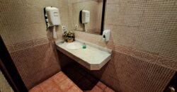 Oportunitat única de negoci en funcionament com a bar-restaurant totalment muntat en local de 282 m2 al polígon industrial del Clot de Ripollet i proper al Centre.