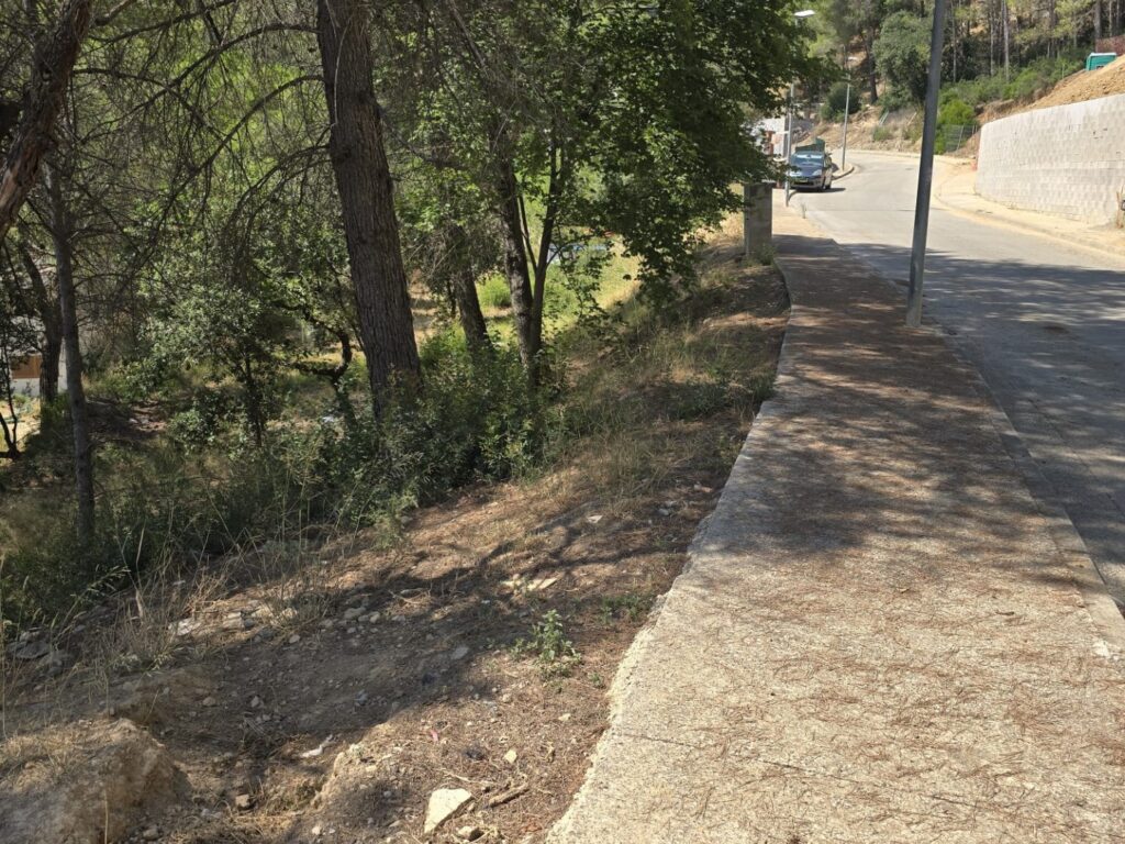 Oportunitat compra de terreny amb projecte inclòs!