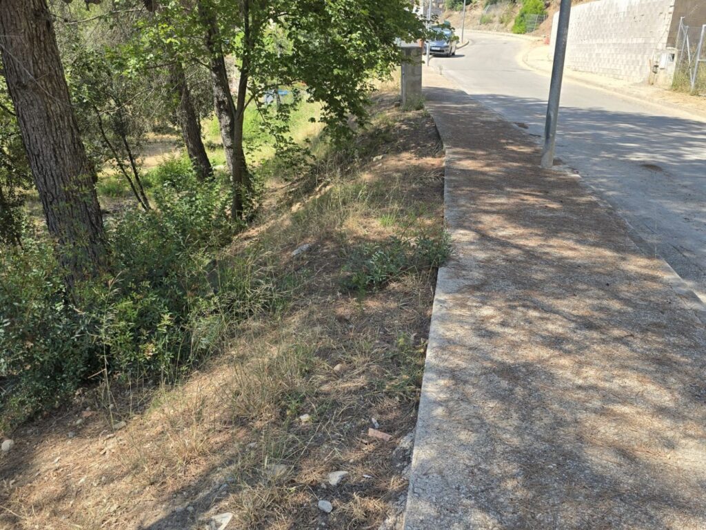 Oportunitat compra de terreny amb projecte inclòs!