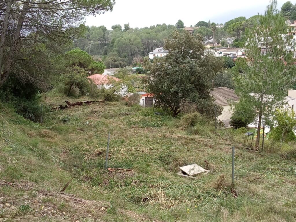 Oportunitat compra de terreny amb projecte inclòs!