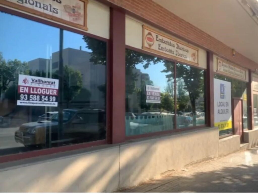 RUBI: Espectacular local seminou totalment