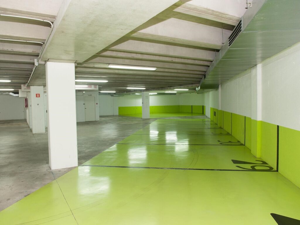 RUBI: Vallès Occidental. Edifici Sant Cugat-ca