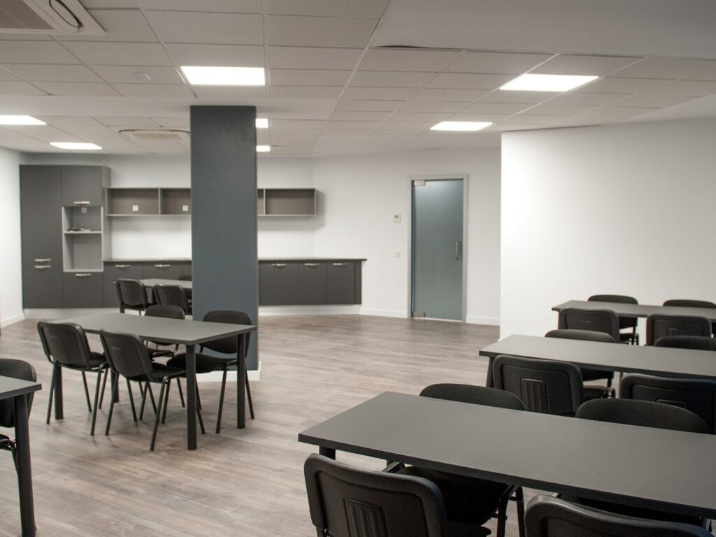 RUBI: Vallès Occidental. Edifici Sant Cugat-ca