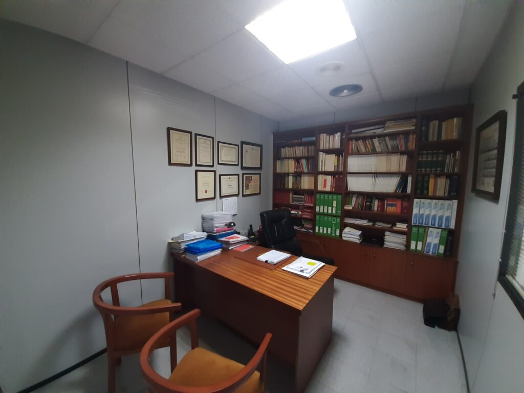 LOCAL DE VENDA I LLOGUER TOTALMENT EQUIPAT