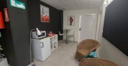 ¡Oficina en lloguer de 20 m2 a Rubí, ideal per al teu negoci!