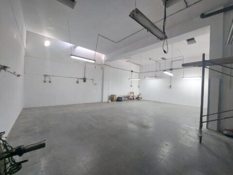 ¡Local de lloguer a Rubí, 160 m2 en planta baixa, ideal per al teu negoci!