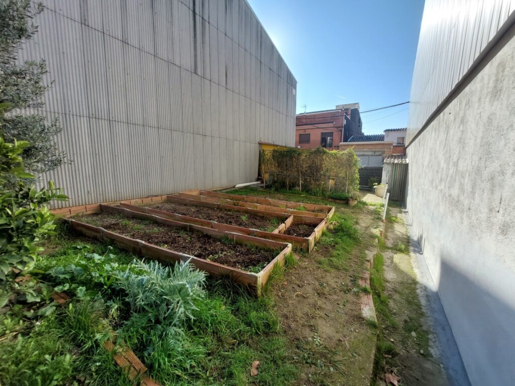 Terreny urbanitzable en venda a Rubí, 232 m2 llestos per construir el teu projecte ideal!