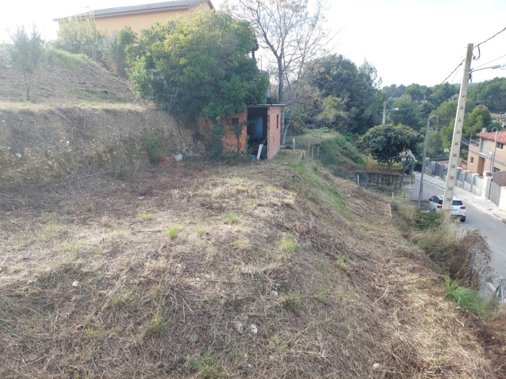 Terreny urbanitzable en venda a Rubí, 755 m2 per construir el teu projecte ideal!