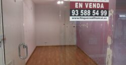 RUBI: Centro. Local de 15m2 situado en las