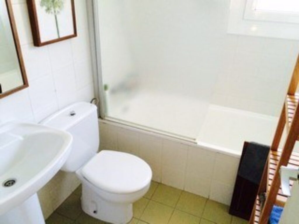 SANT CUGAT:  Ideal inversores -alquilada hasta fin 2029.