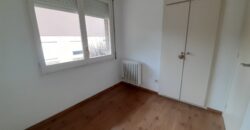 SANT CUGAT: Casa adosada esquinera situada cerca FFCC.