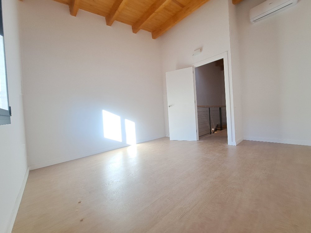 Casa de Obra Nueva en el centro de Rubí