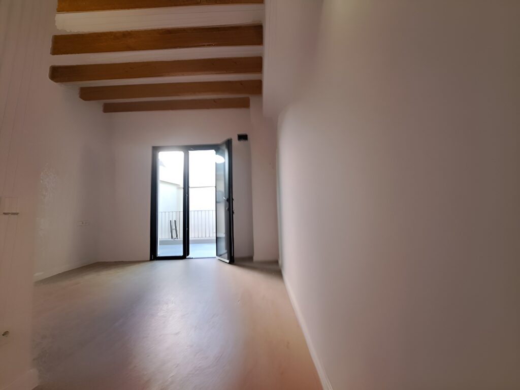 Casa de Obra Nueva en el centro de Rubí