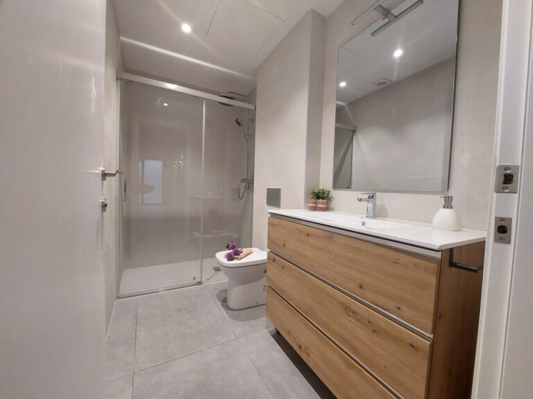 Casa de Obra Nueva en el centro de Rubí