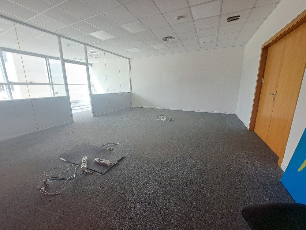 ¡Oficina lloguer a Edifici Corporatiu a Sant Cugat del Vallès!