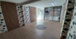 ¡Local de lloguer a la zona Les Torres, ideal per al teu negoci. Sup. 37 m2!