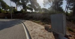 ¡Oportunidad de inversión en Rubí! Se encuentra disponible un terreno urbanizable en la tranquila zona de CAN SOLA. Con una superficie de 486 m², con fachada de 25 m2.  este espacio ofrece múltiples posibilidades para desarrollar tu proyecto ideal.