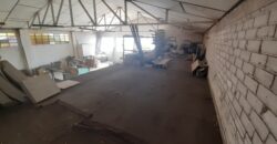 RUBI: Nau situada a zona Castell. Sup. 2016m2,