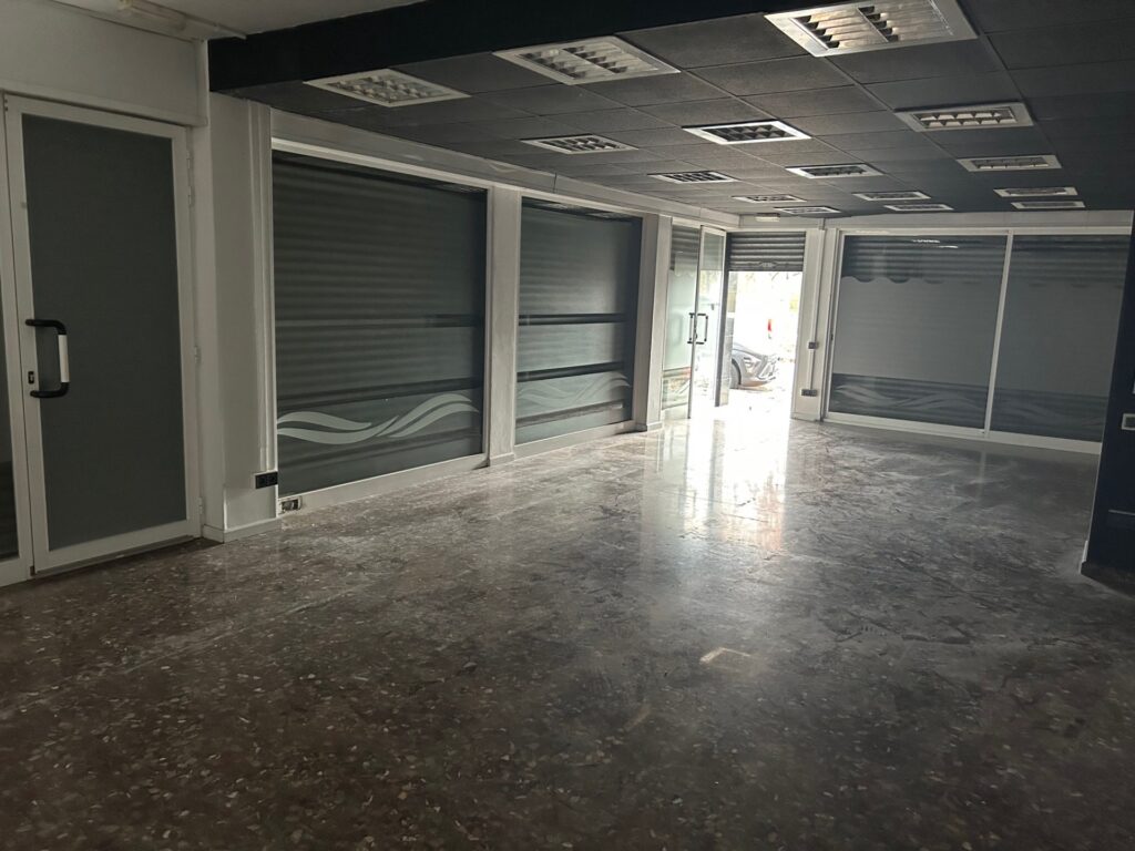 LOCAL ESQUINERO EN CAN ALZAMORA