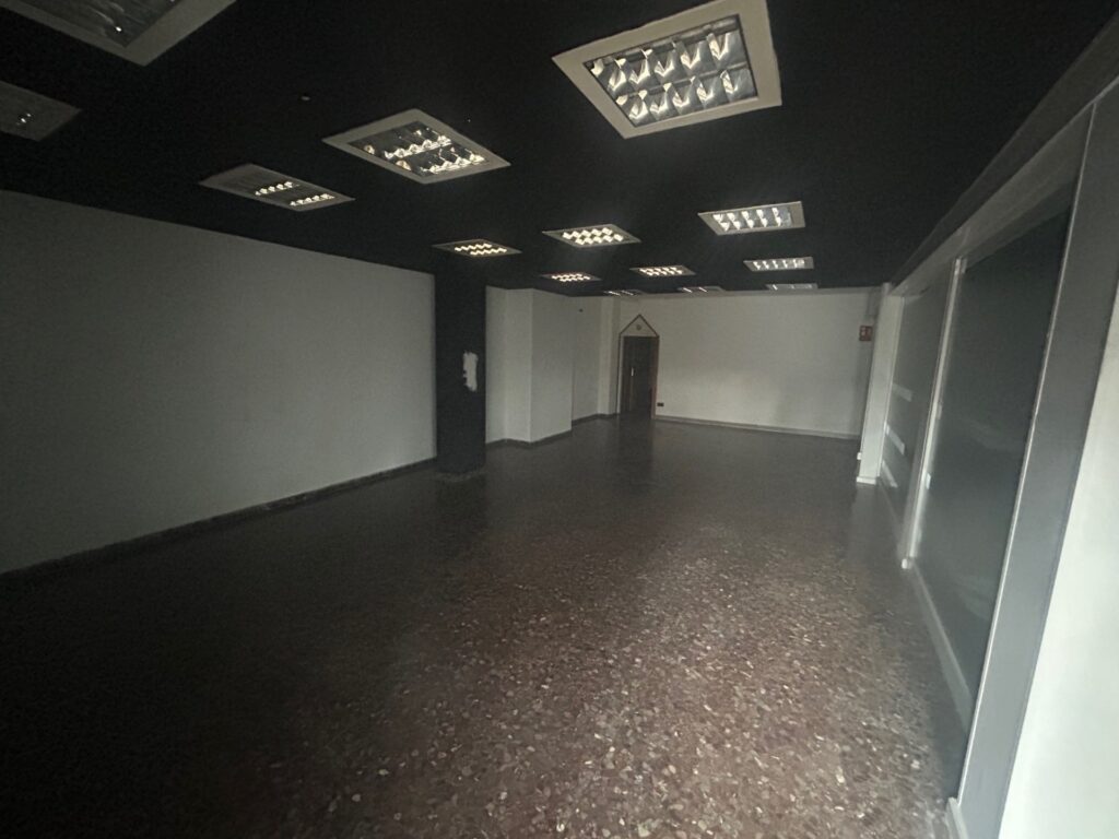 LOCAL ESQUINERO EN CAN ALZAMORA