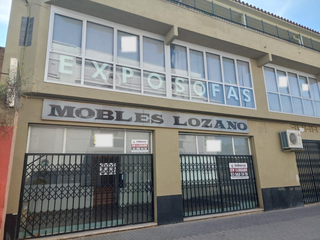 ¡Alquiler de local en el centro de Rubí!