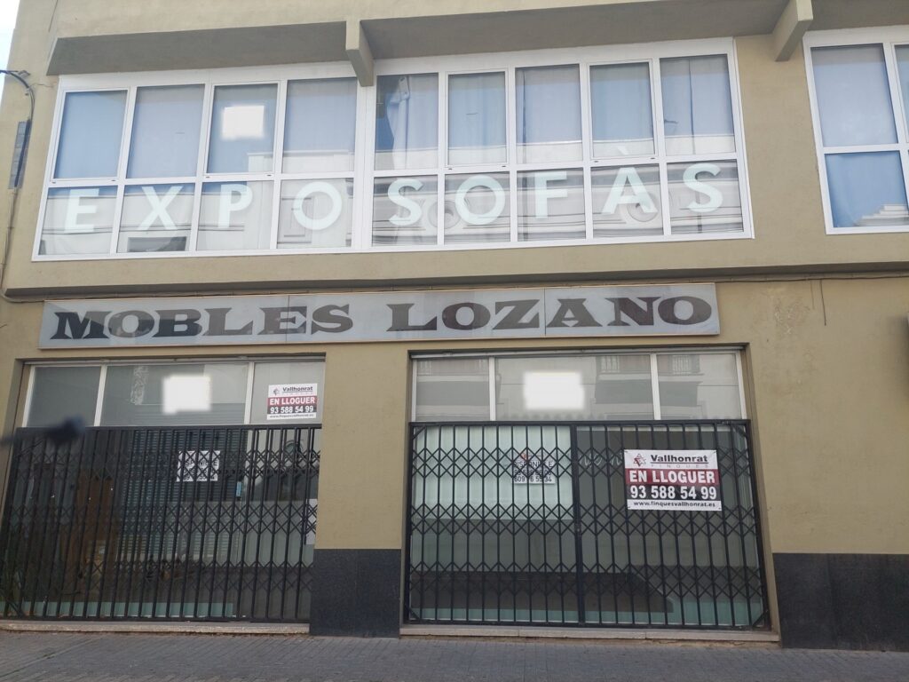 ¡Alquiler de local en el centro de Rubí!