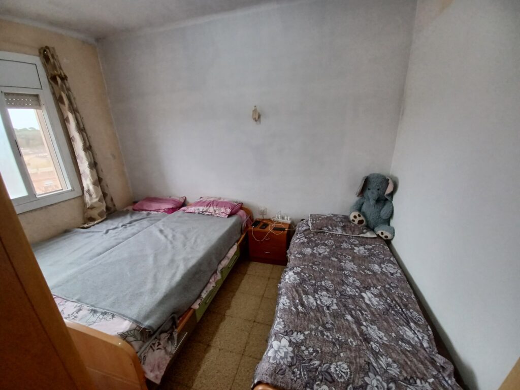 ¡Pis exterior 4º sense ascensor de 3 habitacions en venda a Rubí, ideal per a la teva nova vida!