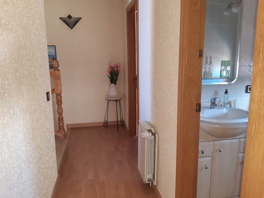 Casa Aislado en la zona de Can Vallhonrat junto al Hospital General de Catalunya.