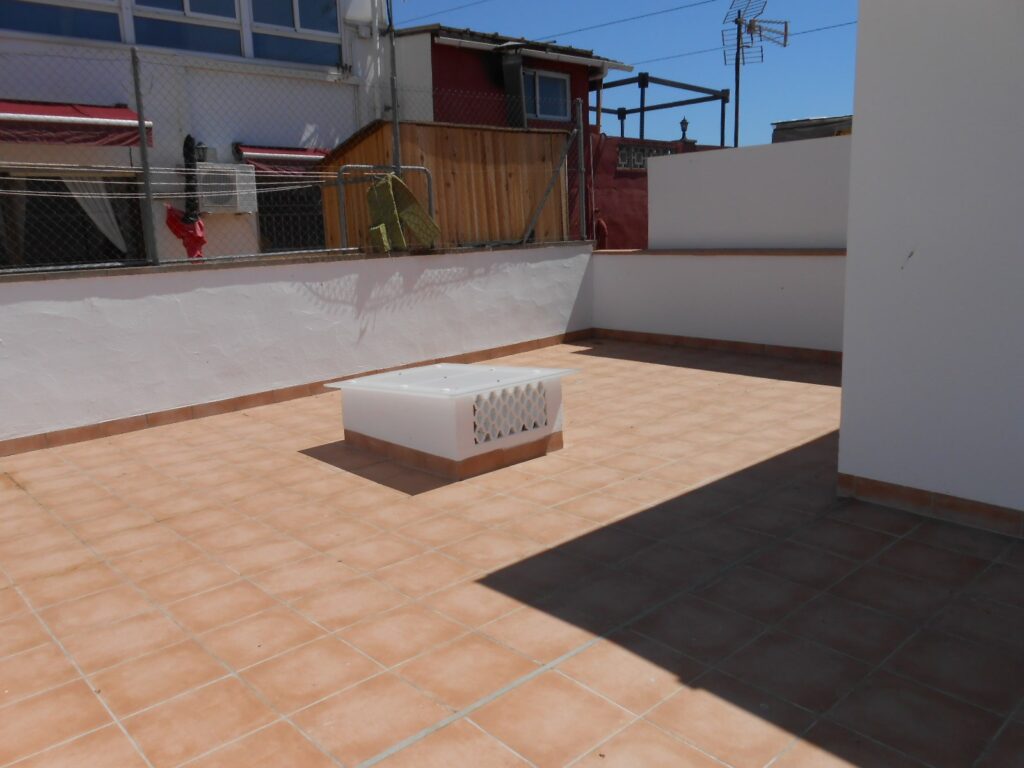 RUBI: Nave situado en zona Segle XXI-Avda.