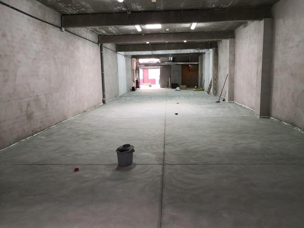 RUBI: Nave situado en zona Segle XXI-Avda.