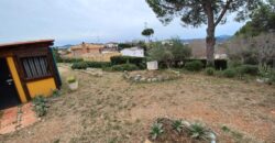 ¡Terreny edificable de 893 m2 en venda a Castellbisbal, amb electricitat i aigua disponible!
