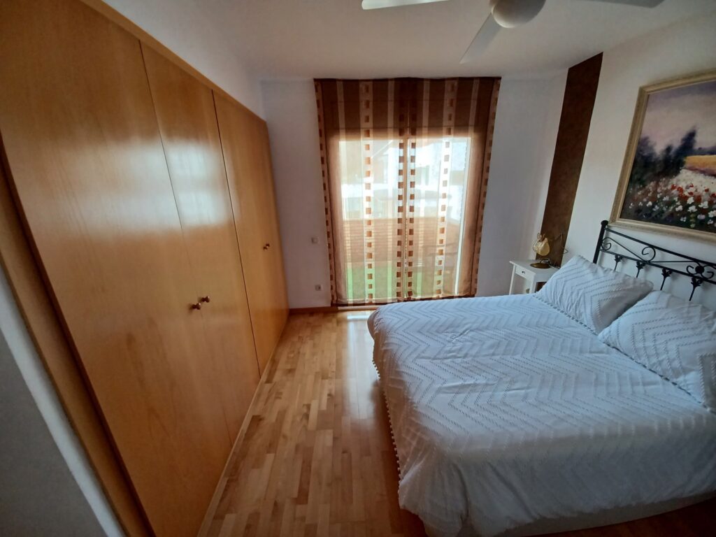 Xalet unifamiliar en venda a Les Fonts de Sant Quirze del Vallès, 4 habitacions i piscina privada!
