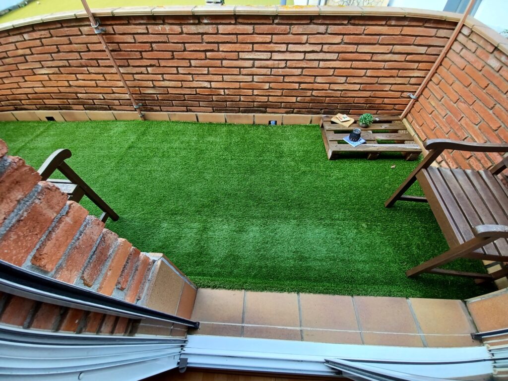 Xalet unifamiliar en venda a Les Fonts de Sant Quirze del Vallès, 4 habitacions i piscina privada!