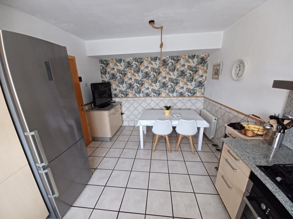 Xalet unifamiliar en venda a Les Fonts de Sant Quirze del Vallès, 4 habitacions i piscina privada!