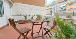 ¡Amplia casa en el centro urbano para disfrutar en familia!