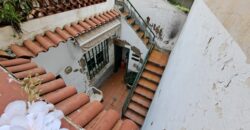 ¡Amplia casa en el centro urbano para disfrutar en familia!