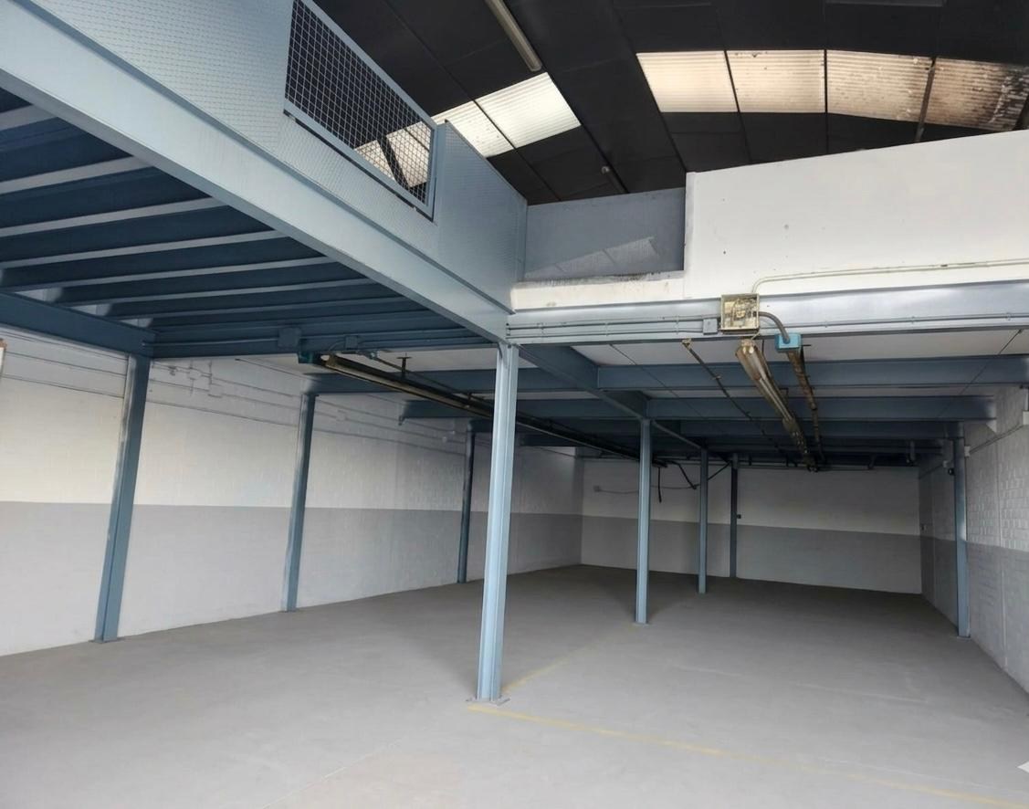 Alquiler de Nave Industrial en Can Jardí