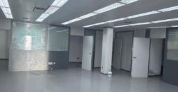 Local comercial de lloguer a zona centre!