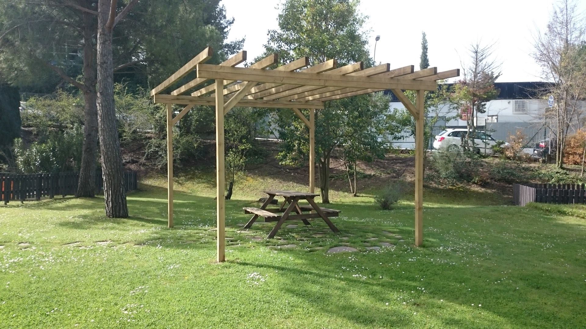 ¡Oficina de lloguer ubicat en edifici corporatiu amb zones comunes situat a prop de Túnels de Vallvidrera!