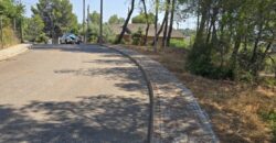 Oportunitat única a Rubí! Es troba disponible un terreny urbanitzable a la tranquil·la zona de Castellnou i Can Mir. Amb una superfície de 432 m2, aquest espai ofereix múltiples possibilitats per construir la vivenda dels teus somnis.